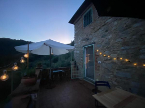 Casa spaziosa in caratteristico paesino di alta collina